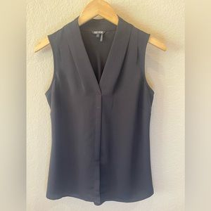 Nic+Zoe Black sleeveless top size small